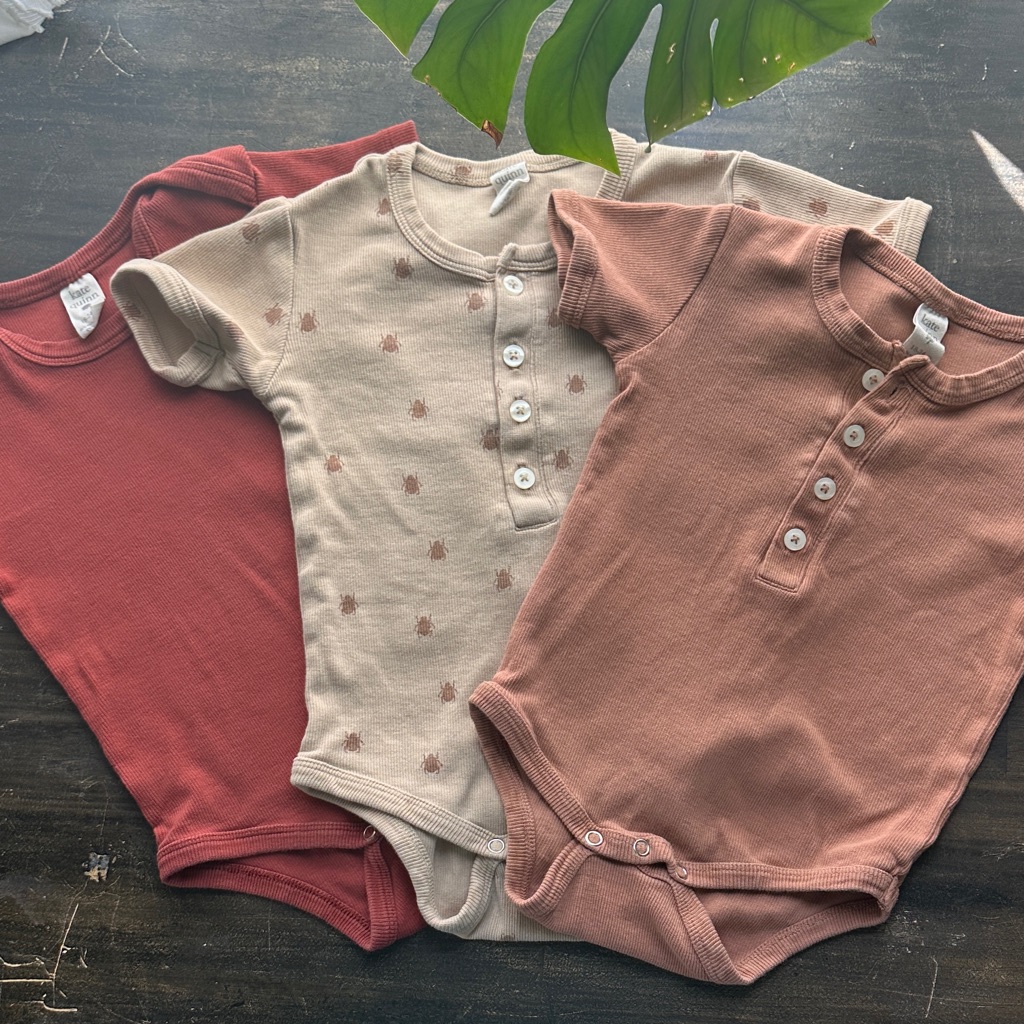 Kate Quinn Lot Of 3 Ribbed Organic Cotton Onesies, 18-24 Months